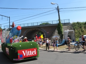Le tour de France rijd door Leest 4-7-2010 068