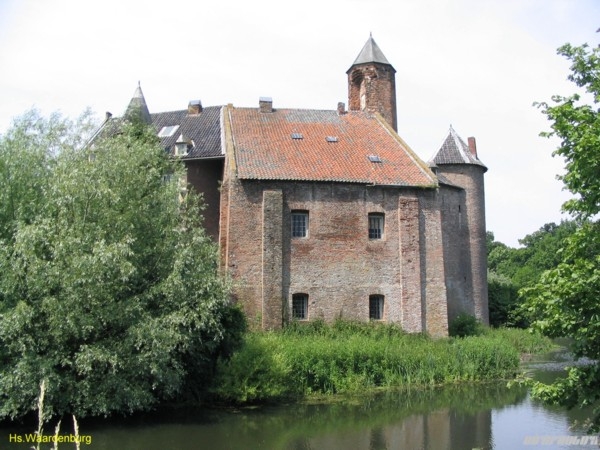 B Castle Waardenburg Slot