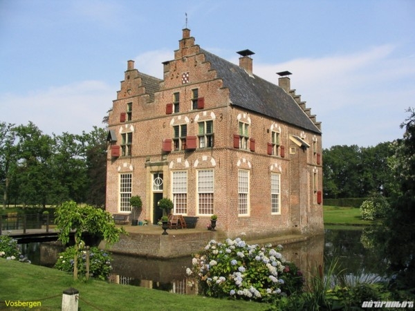V Castle Vosbergen