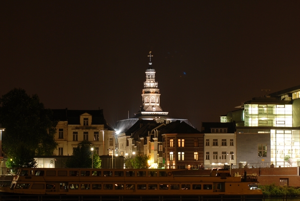 Maastricht 1 005