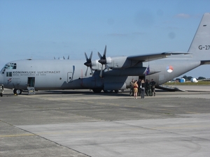 C-130  UIT NEDERLAND