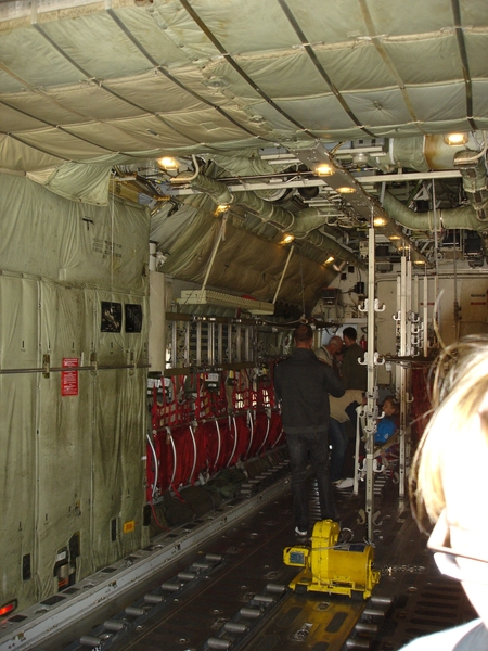 C-130  laadruimte