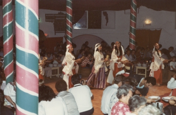 Baloum folkloristische dansen