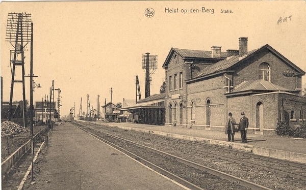 053-Station Heist-op-den-Berg