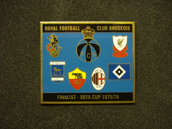 Pins UEFA 1976.4