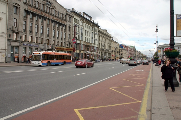 Nevski prospekt - 4,5 km lange laan -drukste boulevard