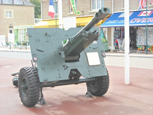 NORMANDIE2009118 Artilleriegeschut in Arromanches