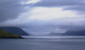 fjord tussen noorwegen en ijsland