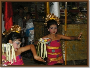 Dansen in Pura Pasupati