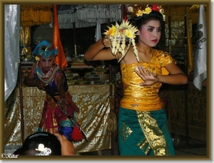 Dansen in Pura Pasupati
