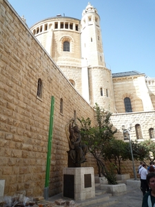 1d Jeruzalem _Zionberg, Dormition abdij en beeld Koning David _P1