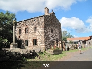 gemeenschapshuis uit vroegere tijden in Ramoursoucle