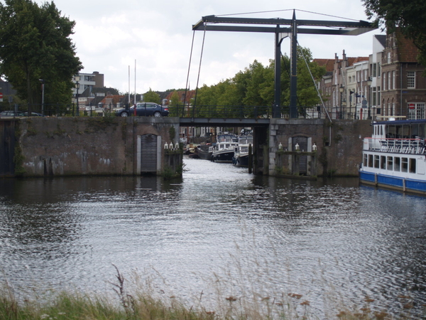 Ophaalbruggetje ergens in 's Hertogenbosch