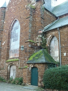 041-Begijnhofkerk-glasramen-16-eeuw