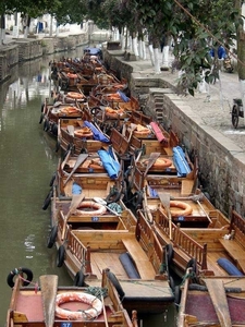 1b Zhoushuang kanaal en boten