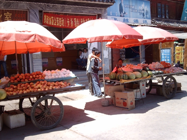 3 Dali_Xizhou dorpje met markt_IMAG0305
