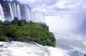 2 Iguacu_watervallen 75