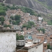 5 Rio de Janeiro_Favela tegen bergwand