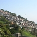 5 Rio de Janeiro_Favelas_tegen Corcovado-berg