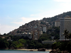 5 Rio de Janeiro_Favelas_zicht _w