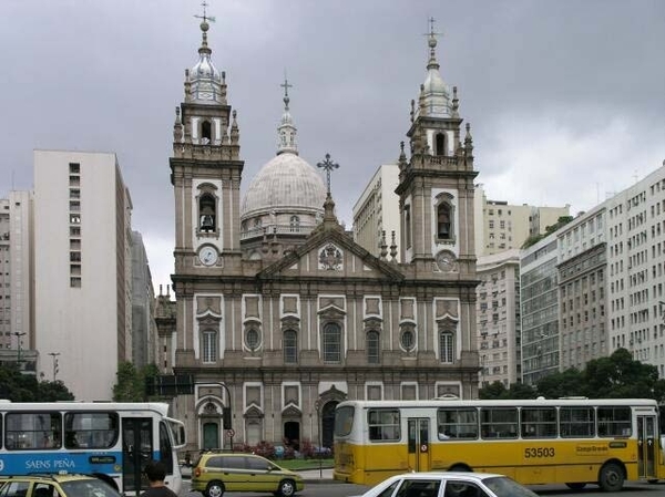 5 Rio de Janeiro_La Candelaria kerk 2