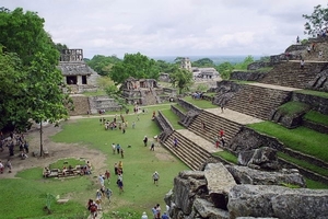 4a Palenque_overzicht van Templo del sol, palacio en templo de la