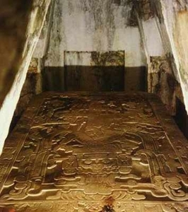 4a Palenque_tempel van de inscripties_Grafdeksel van koningstombe