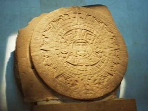 9a Mexico City_Antropologisch museum_Kalender van de Azteken in h