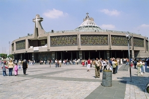 9a Mexico City_Basiliek van Guadalupe oftewel de Basílica de Nue