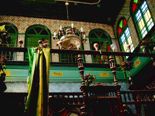 1 Djerba_Ghriba synagoge van Hara Sghira_waar de oudste thora ter