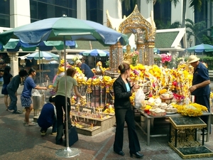 2_Bangkok_Erawan Shrine 2