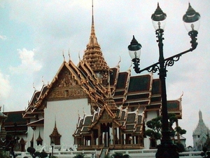 2_Bangkok_grand_palace_De vier Rama koningen hebben elk gebouwen 