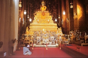 2_Bangkok_grpl_Wat Phra Kaew_boeddha-beeld