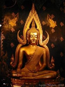 3_Phitsanulok_Wat Mahathat_boeddhabeeld