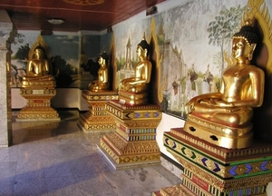 6_Chiang Mai_Doi Suthep _gouden boeddhabeelden