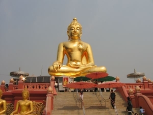 7_Chiang Rai_omg_Sop Ruak_zittende boeddha