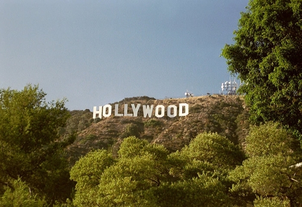 1a  Los Angeles_Hollywood_letters 4