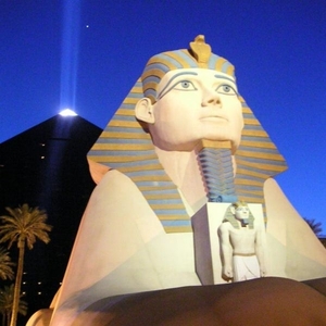 2 Las Vegas_de strip _Hotel casino Luxor _Sfinx die de hotelingan