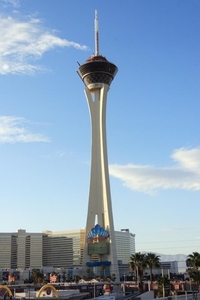 2 Las Vegas_de strip _Hotel casino Stratosphere met toren