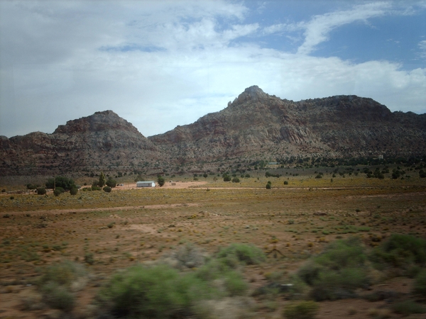 3ab Page_omgeving_Painted desert in Navajoreservaat_IMAG1361