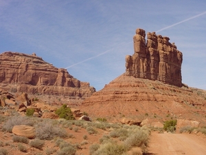 4a Monument Valley_the valley of the Gods_close