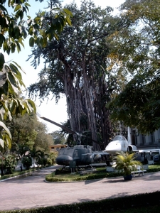 1SG SIMG1342 Helicopters in park HCMC
