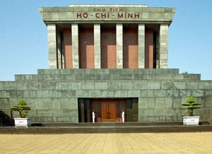 5HA I Hanoi  HCM mausoleum 2