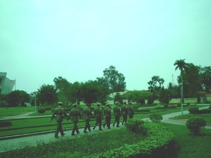 5HA SIMG1536 soldatendéfilé in HCM-park Hanoi