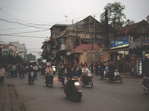 5HA2 SIMG1716 verkeersdrukte Hanoi
