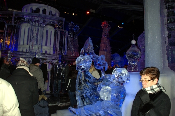 67 Brugge ijssculpturen 2 januari 2011