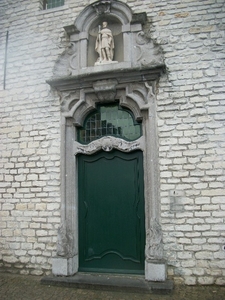 162-Rococo omlijsting-St-Gummarusbeeld