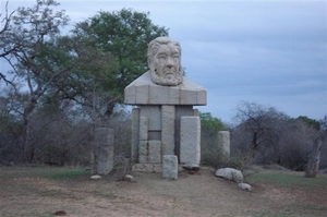 002 Monument Kruger