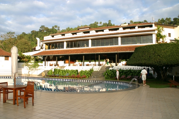 Kandy - hotel Chaaya Citadel