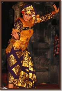 Dansschool Dwi Mekar 20 jaar